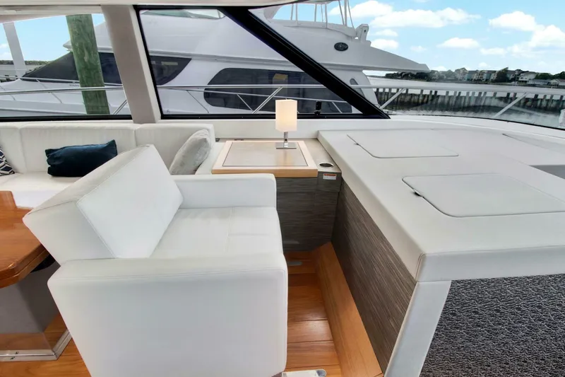 Slide: The Image of Tiara 53 Coupe 2019 - 4240058