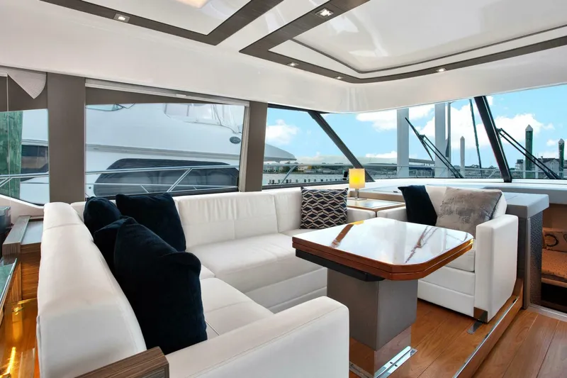 Slide: The Image of Tiara 53 Coupe 2019 - 4240096