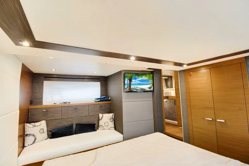 Slide: The Image of Tiara 53 Coupe 2019 - 4240045