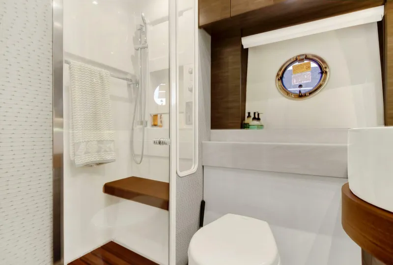 Slide: The Image of Tiara 53 Coupe 2019 - 4240049