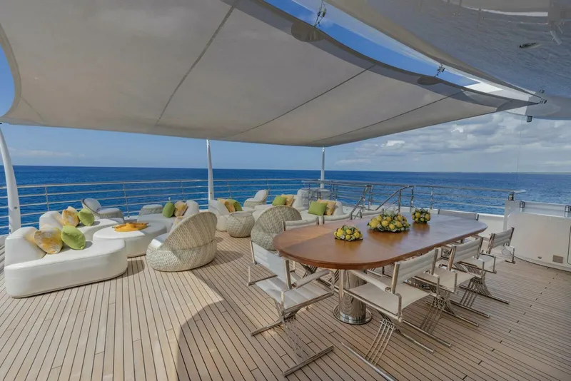 Slide: The Image of Sun Deck Aft - 4243905