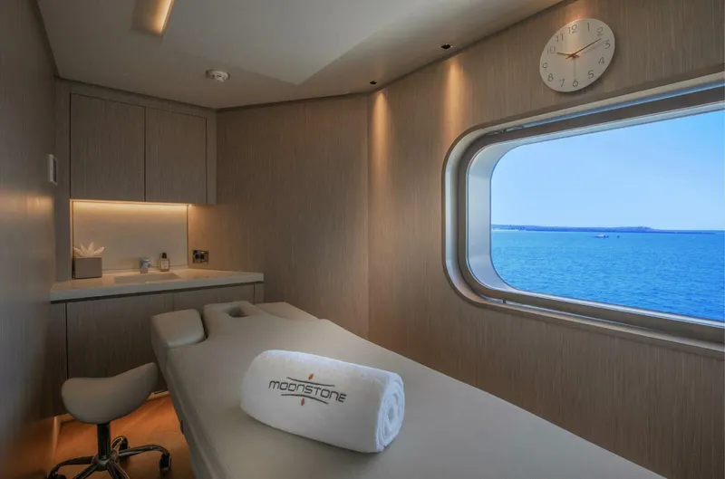 Slide: The Image of Sun Deck Massage Room - 4243909