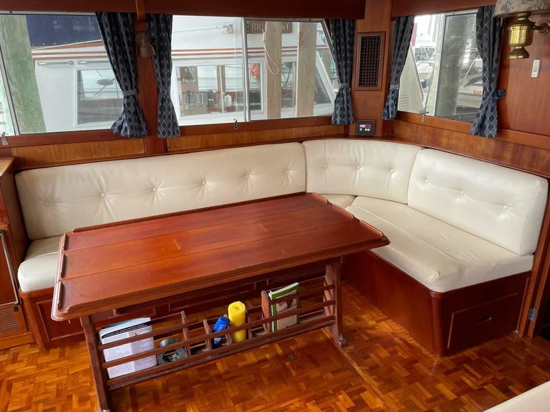 Slide: The Image of Grand Banks 42 Classic 1990 - 4243368