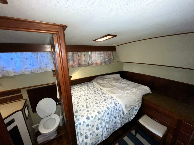 Slide: The Image of Grand Banks 42 Classic 1990 - 4243373