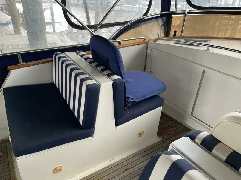 Slide: The Image of Grand Banks 42 Classic 1990 - 4243393