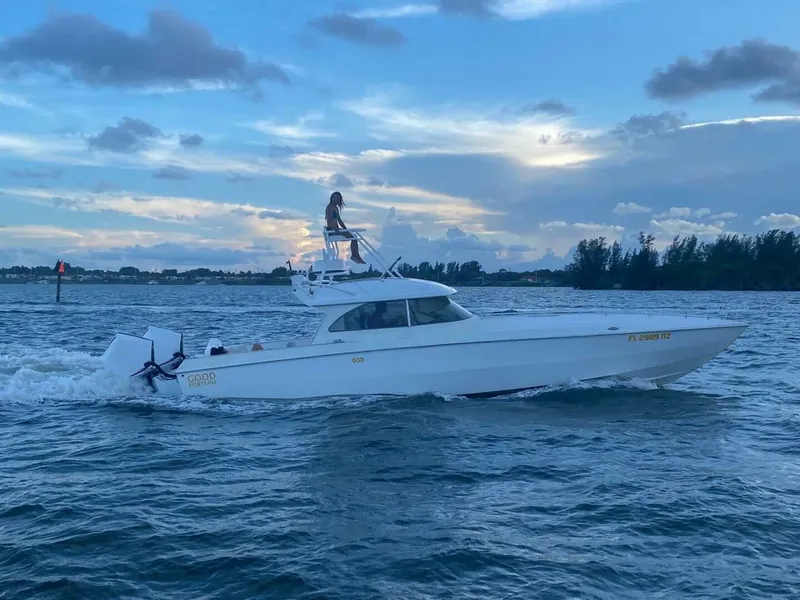 Slide: The Image of Wellcraft Scarab 34 1985 - 4244202