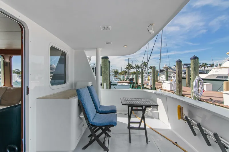 Slide: The Image of Northern Marine 5700 Expedition 2004 - 4245132