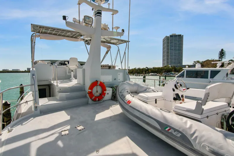 Slide: The Image of Northern Marine 5700 Expedition 2004 - 4245130