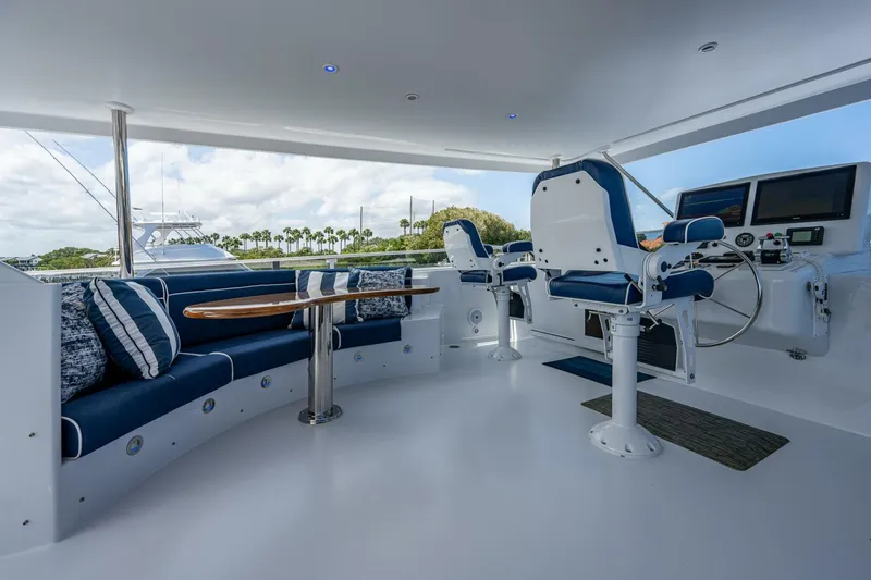 Slide: The Image of Crescent - Westport Pilothouse 1995 - 4258629