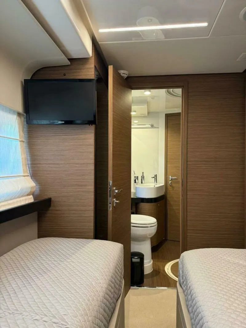 Slide: The Image of Ferretti 550 2016 - 4247227