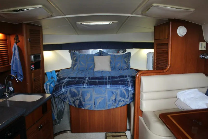 Slide: The Image of Pursuit 3400 Express 2001 - 4247795