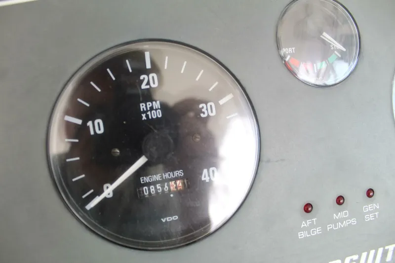 Slide: The Image of Pursuit 3400 Express 2001 - 4247779