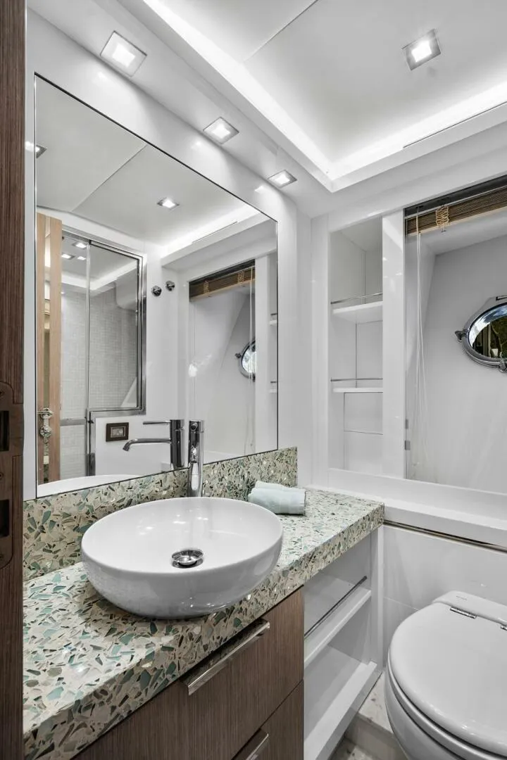 Slide: The Image of Monte Carlo MCY 76 Skylounge 2021 - 4249520