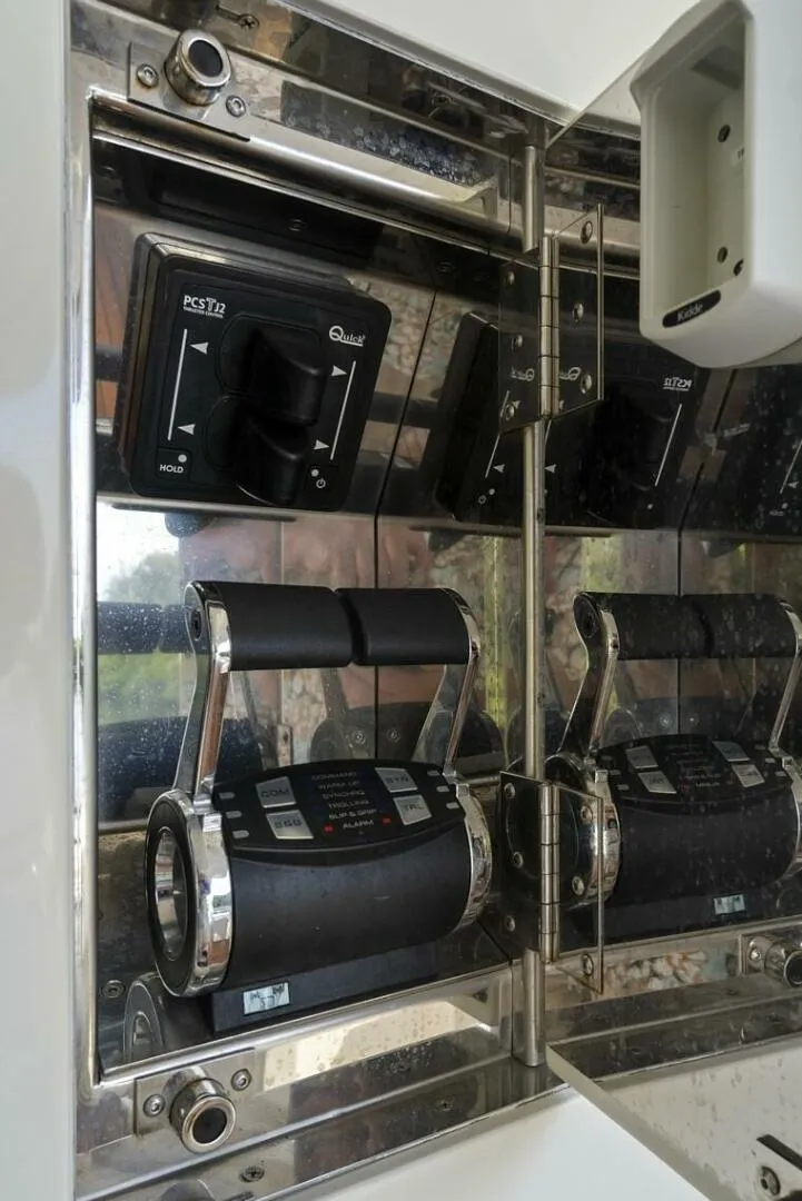 Slide: The Image of Monte Carlo MCY 76 Skylounge 2021 - 4288205