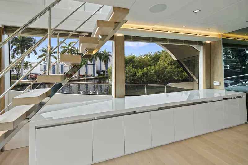 Slide: The Image of Monte Carlo Yachts MCY 76 Skylounge 2021 - 4249546