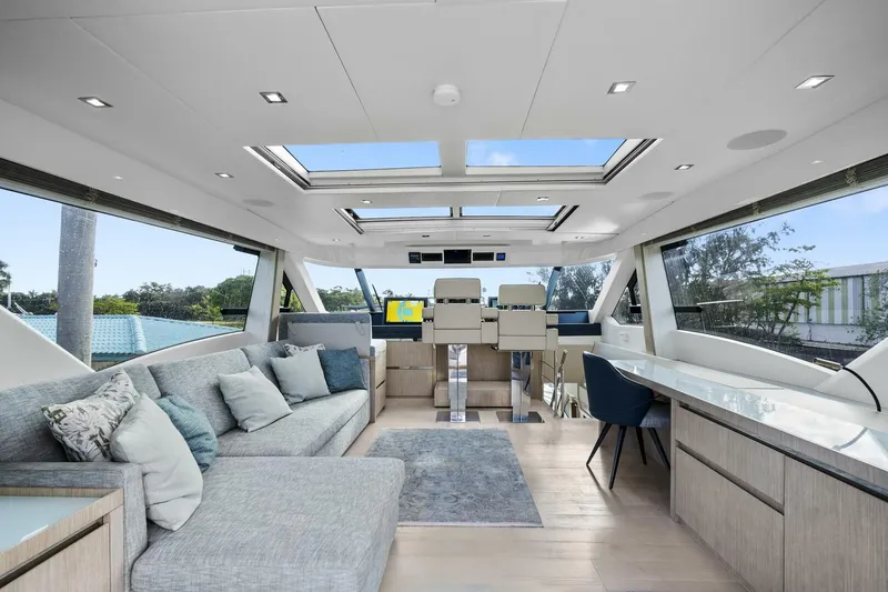 Slide: The Image of Monte Carlo Yachts MCY 76 Skylounge 2021 - 4249528