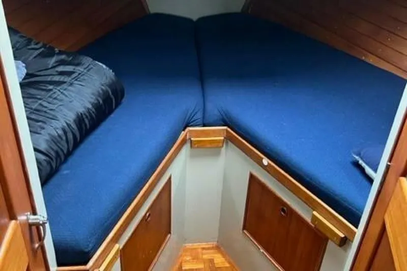 Slide: The Image of Grand Banks Trawler 1978 - 5146213