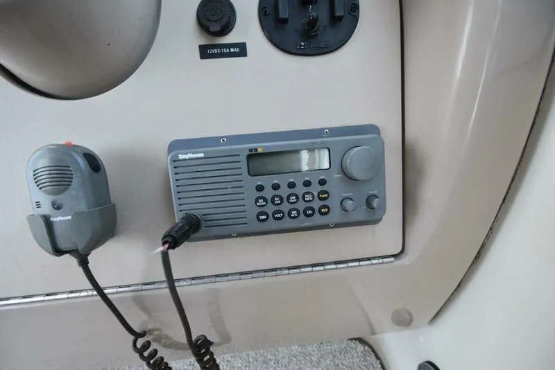 Slide: The Image of Sea Ray 260 Sundancer 2000 - 4252287