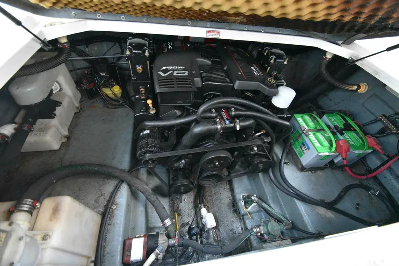 Slide: The Image of Sea Ray 260 Sundancer 2000 - 4252297