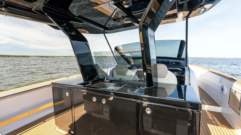 Slide: The Image of Pardo 43 2023 - 5702050