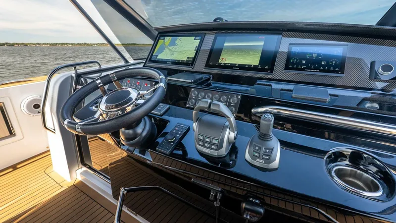 Slide: The Image of Pardo 43 2023 - 5702053