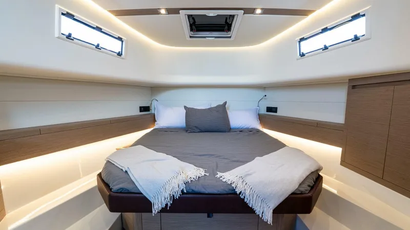 Slide: The Image of Pardo 43 2023 - 5702060