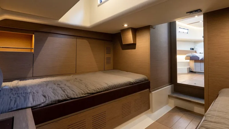 Slide: The Image of Pardo 43 2023 - 5702068