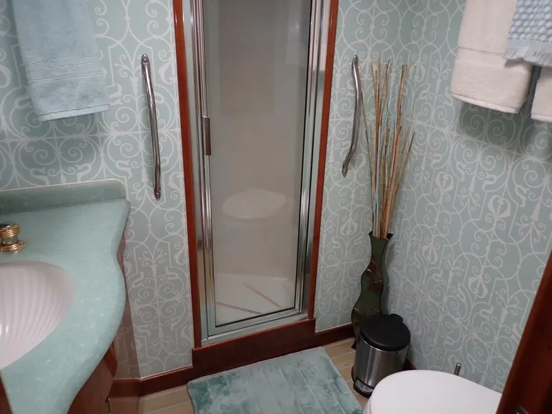 Slide: The Image of Master Head - 4252740