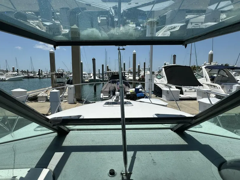 Slide: The Image of Tiara 3100 Open 2000 - 4321069