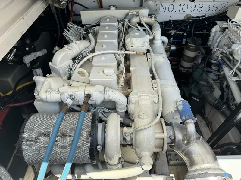 Slide: The Image of Tiara 3100 Open 2000 - 4321109