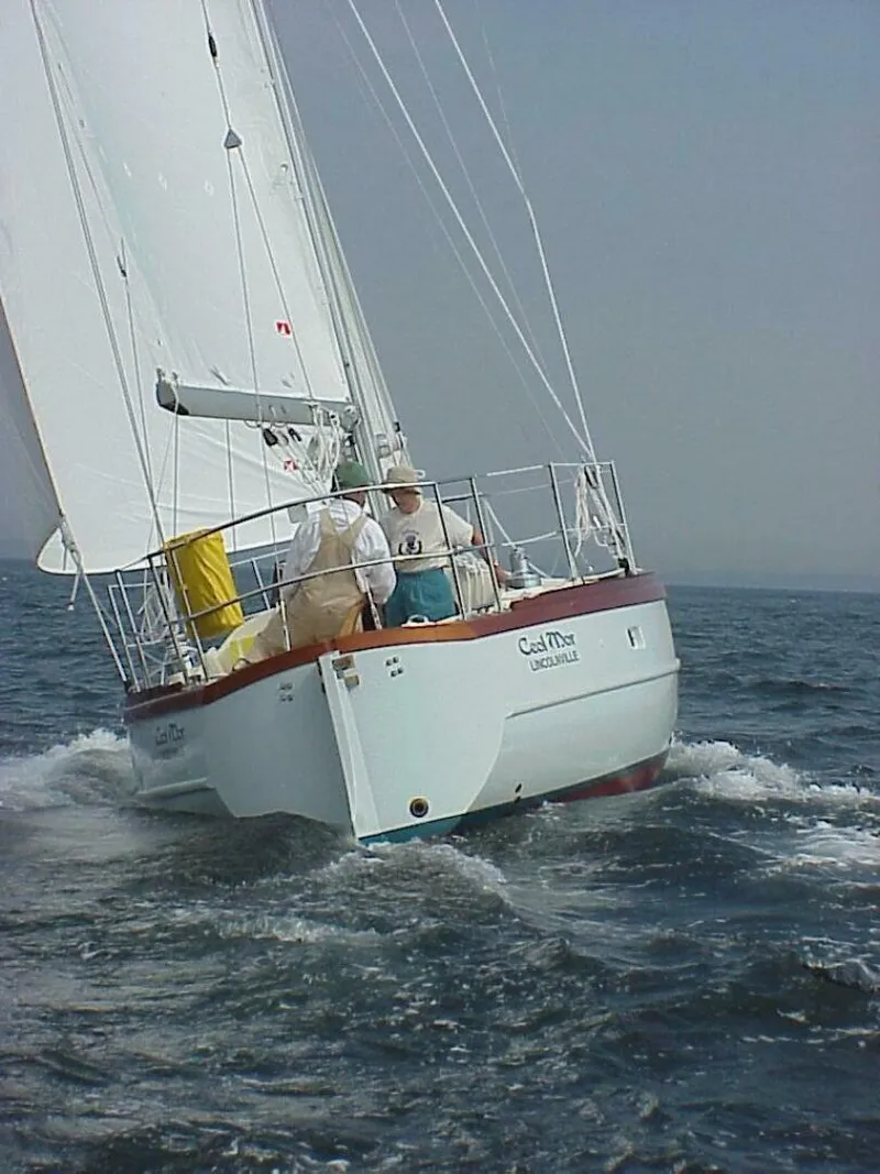 Slide: The Image of Custom Tumbleweed/Tony Skidmore 36 Fin Keel Cutter 2000 - 5145496