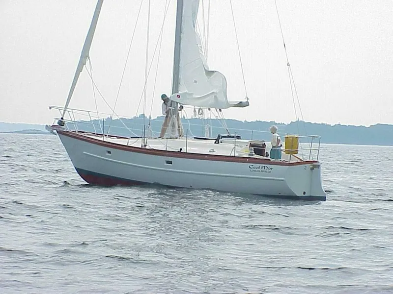 Slide: The Image of Custom Tumbleweed/Tony Skidmore 36 Fin Keel Cutter 2000 - 5145491