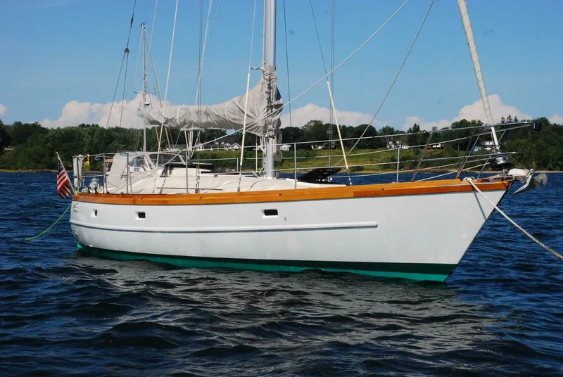 Slide: The Image of Custom Tumbleweed/Tony Skidmore 36 Fin Keel Cutter 2000 - 5145536