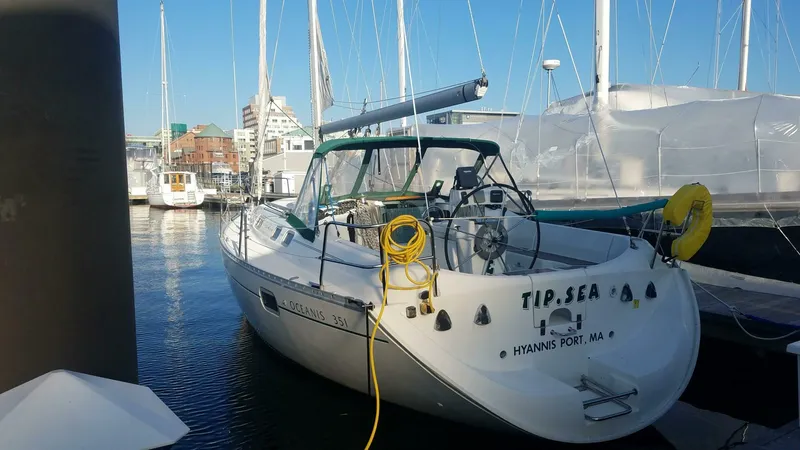 Slide: The Image of Beneteau Oceanis 351 1995 - 5145739