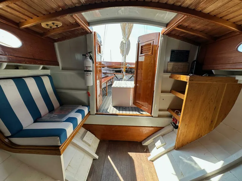 Slide: The Image of Herreshoff Rozinante Ketch 1963 - 5146716