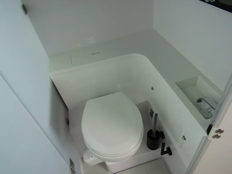 Slide: The Image of Axopar 37XC CROSS CABIN 2024 - 7466830