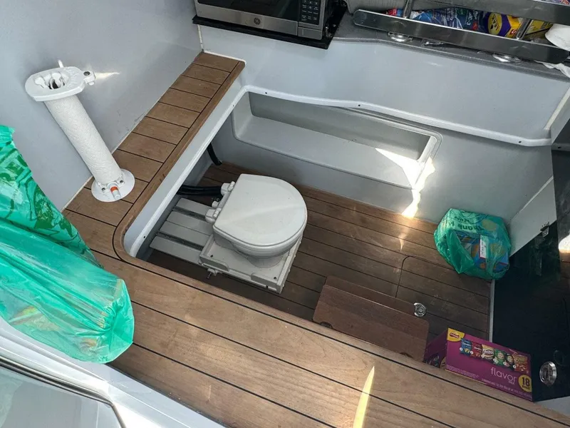 Slide: The Image of Contender 44 2022 - 4940108