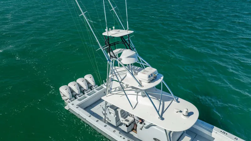 Slide: The Image of Contender 44 2022 - 4940116