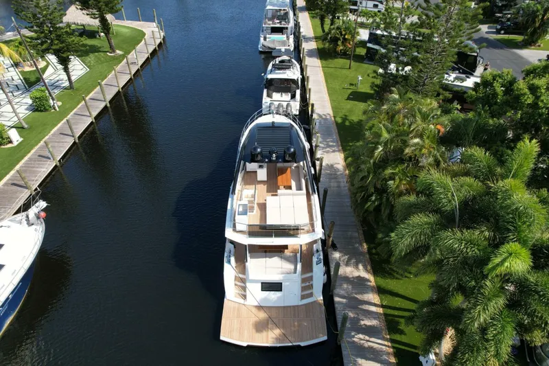 Slide: The Image of Astondoa 66 Flybridge 2024 - 4285459