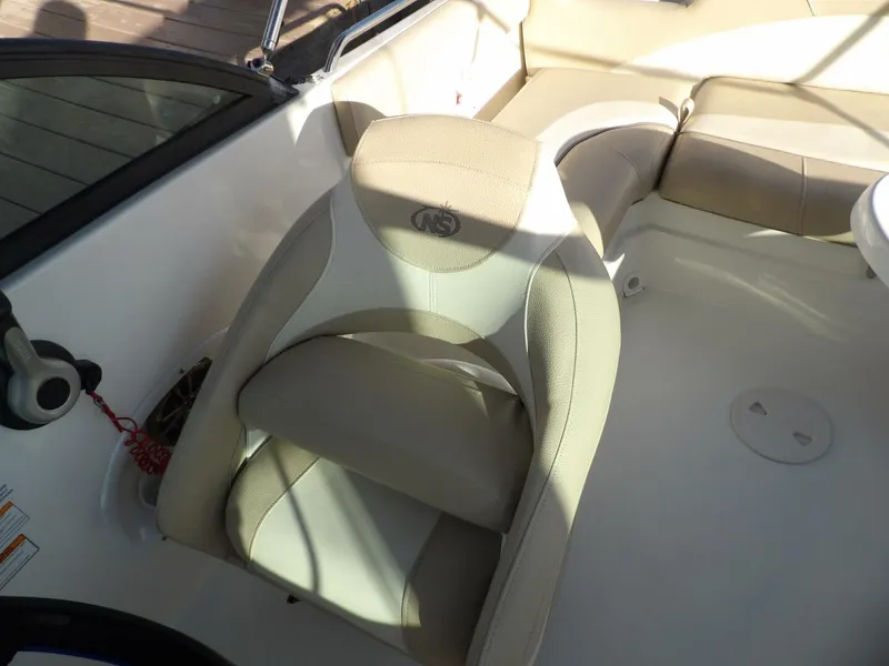 Slide: The Image of NauticStar 203 DC 2018 - 4257530