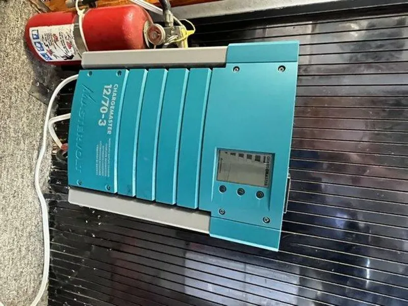 Slide: The Image of Canadian Sailcraft TDM OFFSHORE 1990 - 4257750