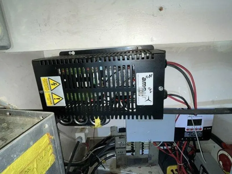 Slide: The Image of Canadian Sailcraft TDM OFFSHORE 1990 - 4257757