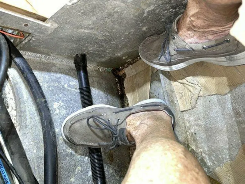 Slide: The Image of Canadian Sailcraft TDM OFFSHORE 1990 - 4257768