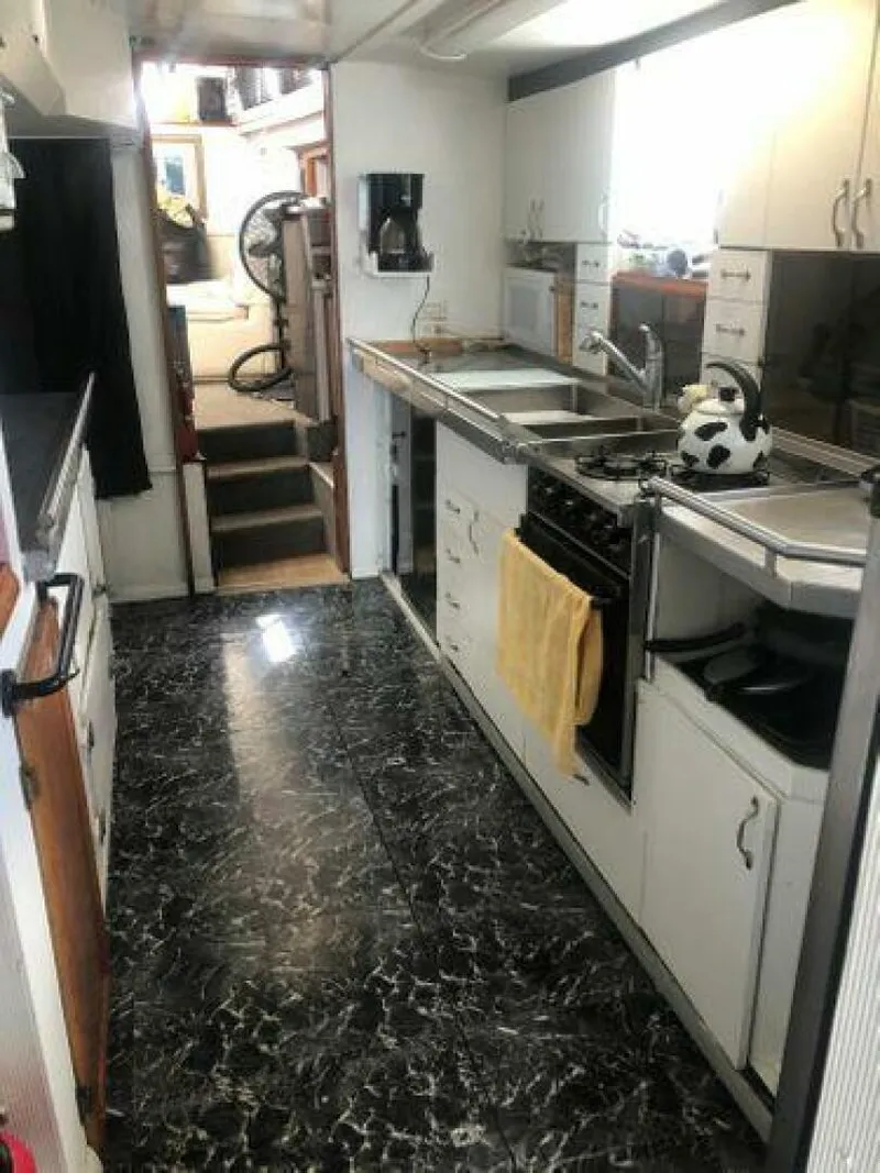 Slide: The Image of Canadian Sailcraft TDM OFFSHORE 1990 - 4899062