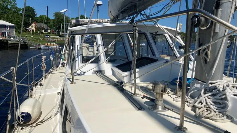 Slide: The Image of Canadian Sailcraft TDM OFFSHORE 1990 - 4899072