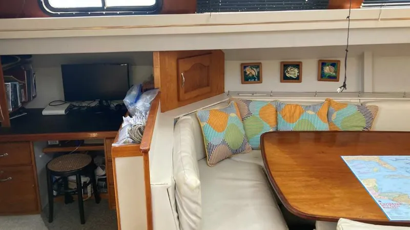 Slide: The Image of Canadian Sailcraft TDM OFFSHORE 1990 - 4899086