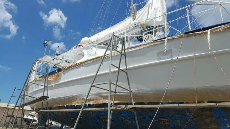 Slide: The Image of Canadian Sailcraft TDM OFFSHORE 1990 - 4257638
