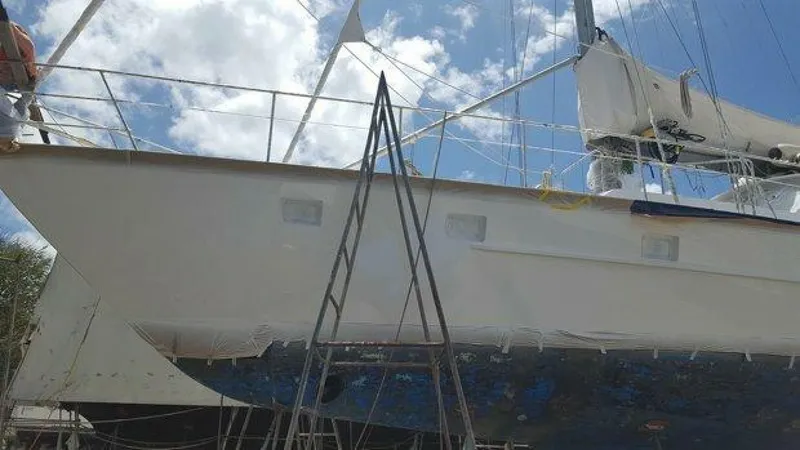 Slide: The Image of Canadian Sailcraft TDM OFFSHORE 1990 - 4257647