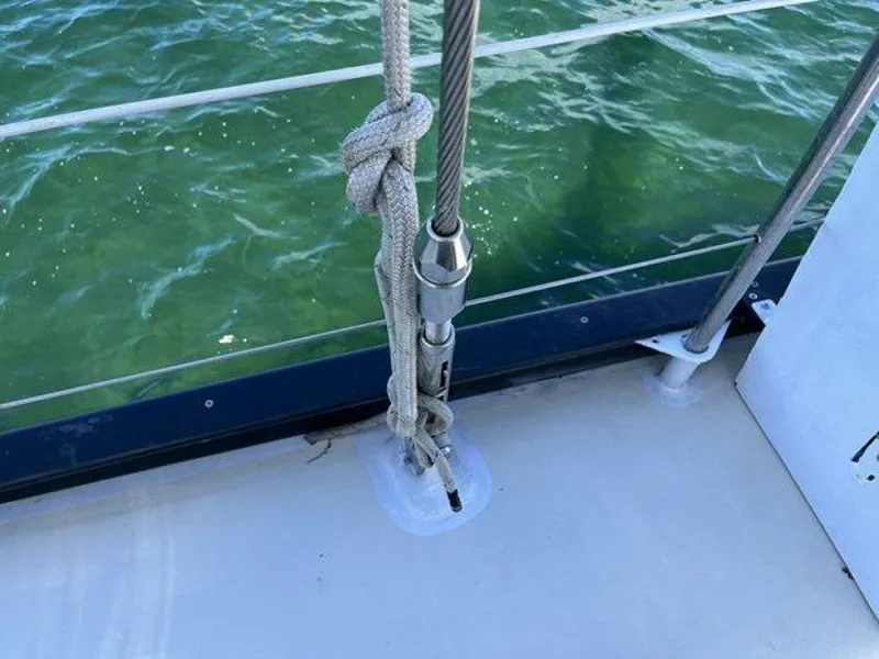 Slide: The Image of Canadian Sailcraft TDM OFFSHORE 1990 - 4257670