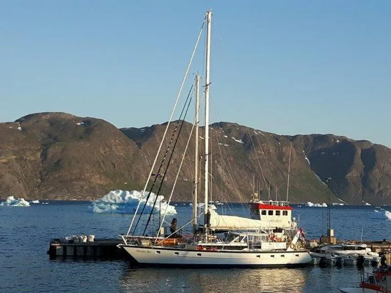 Slide: The Image of Canadian Sailcraft TDM OFFSHORE 1990 - 4257623